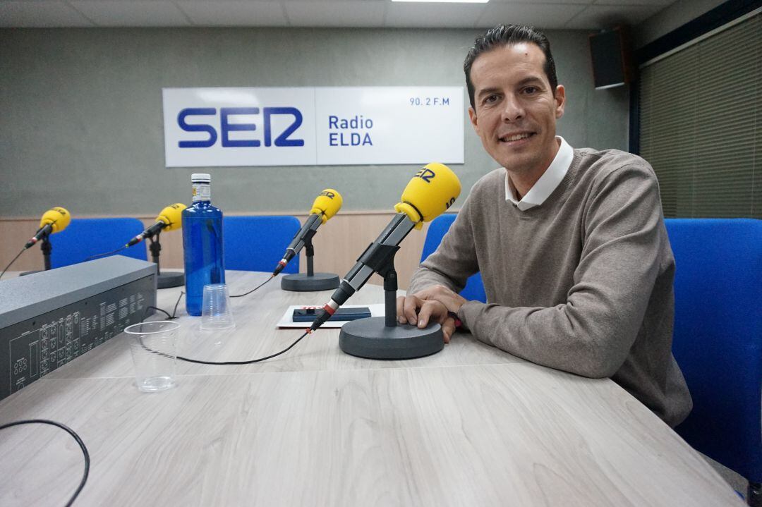 Rubén Alfaro, alcalde de Elda, visita los micrófonos de Hoy por Hoy Elda Vinalopó