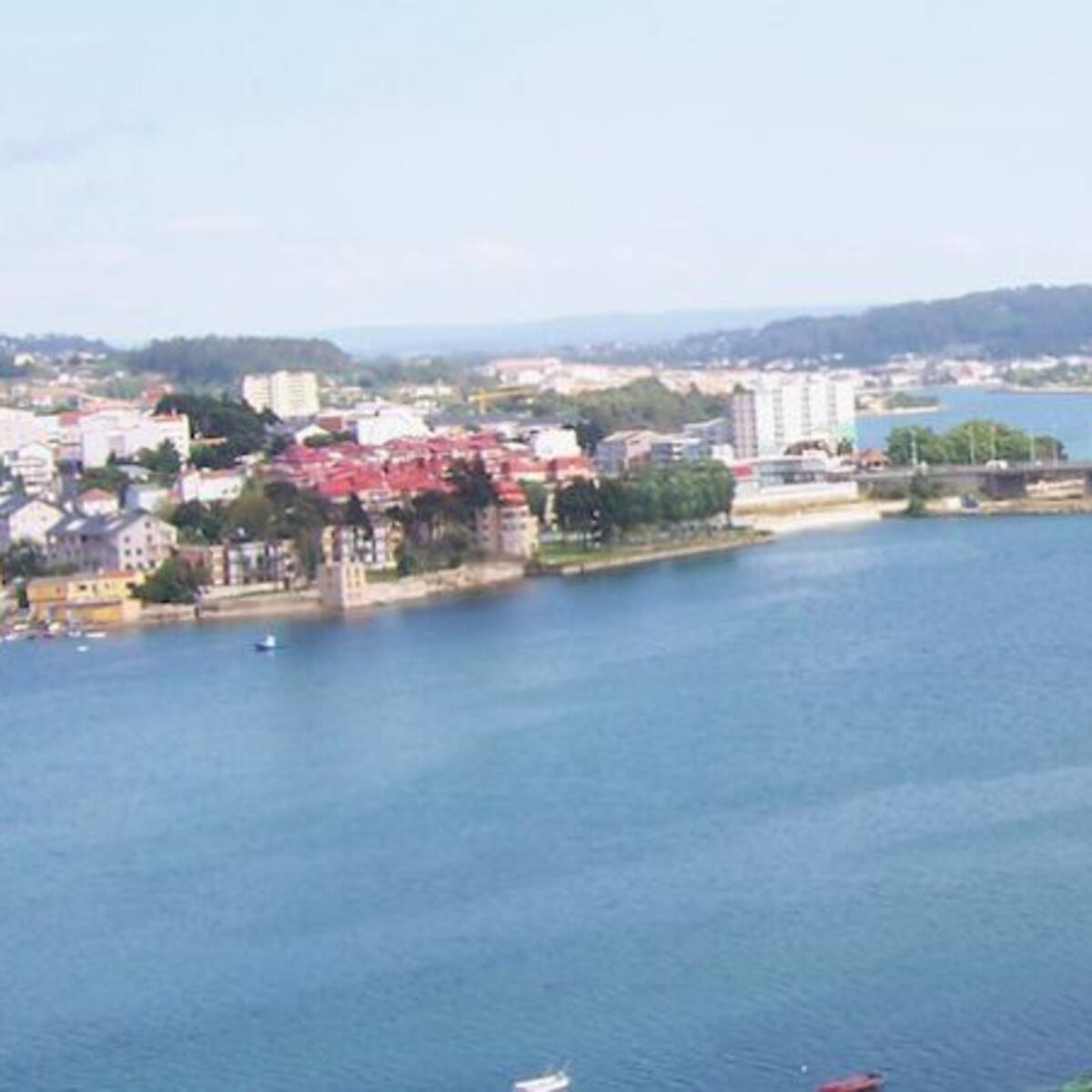 El BNG pregunta por los planes del gobierno coruñés sobre el planeamiento del ámbito de la ría de O Burgo