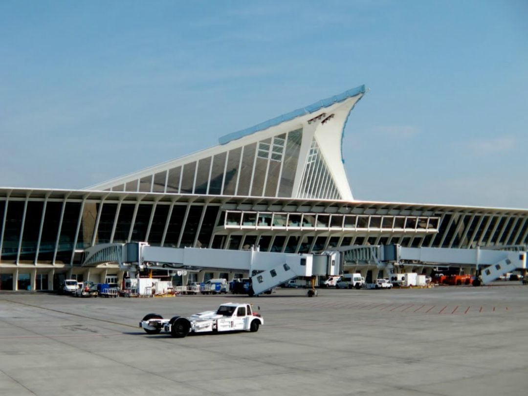 El aeropuerto de Bilbao se acerca ya a las cifras pre pandemia.