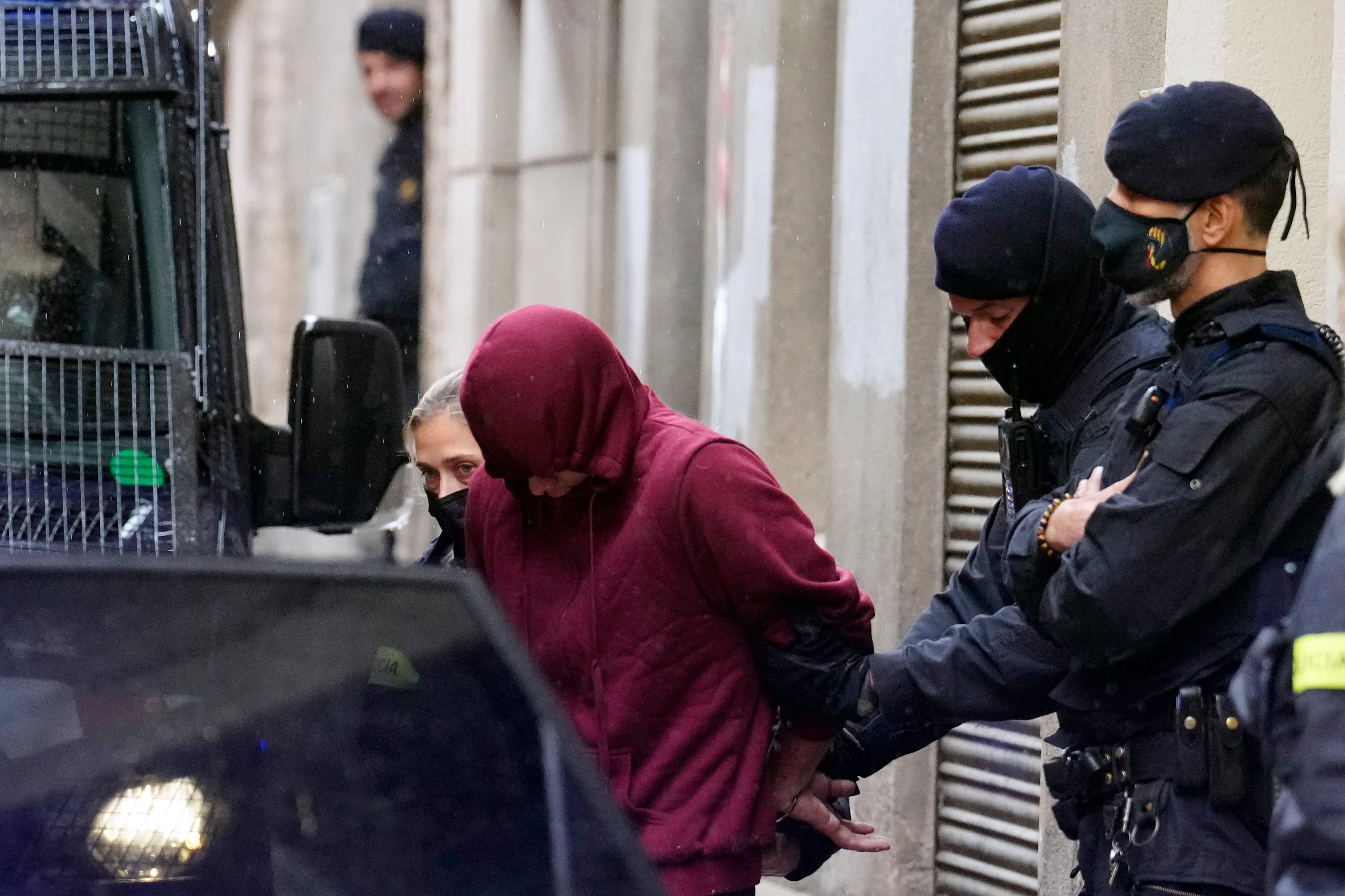 Los Mossos d&#039;Esquadra custodian al presunto autor de la brutal agresión sexual que sufrió en Igualada una menor de 16 años el pasado 1 de noviembre