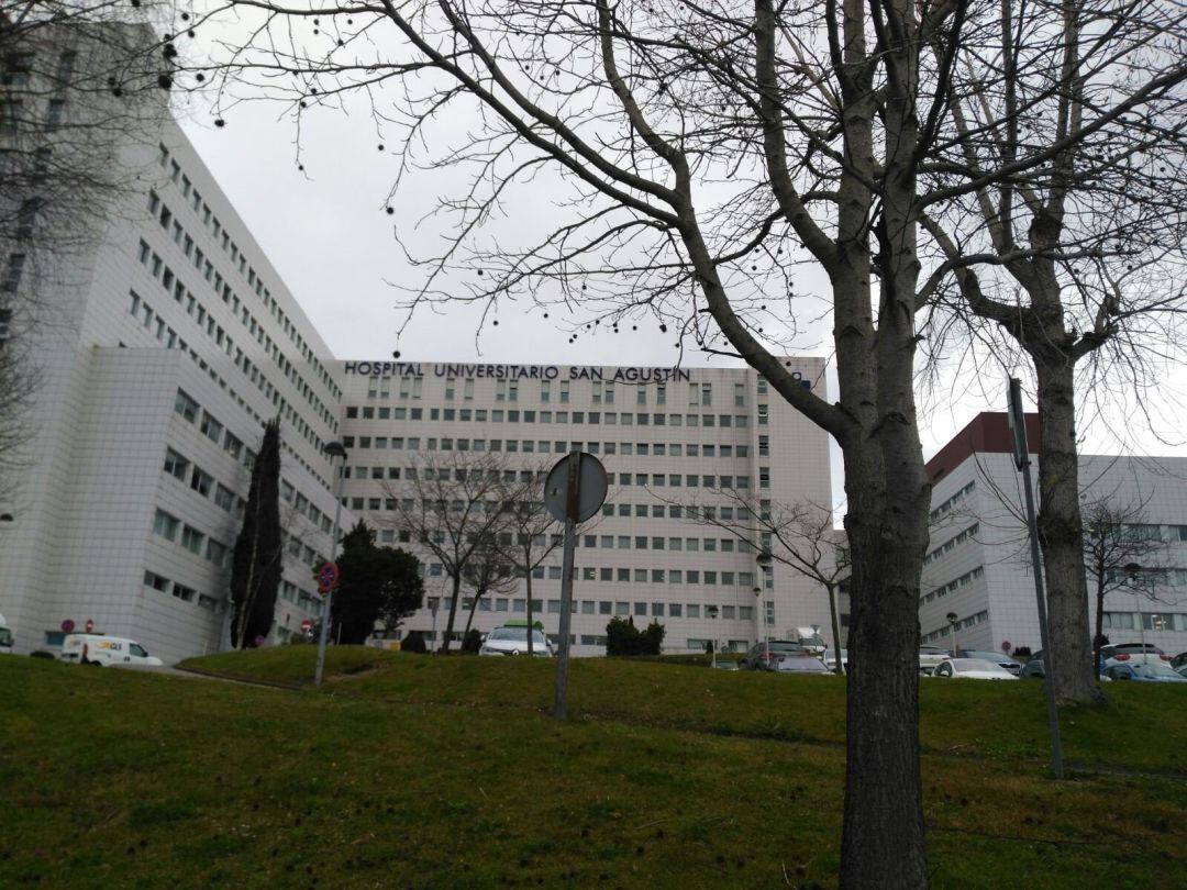 Hospital San Agustín donde se encuentra ingresada la mujer. 