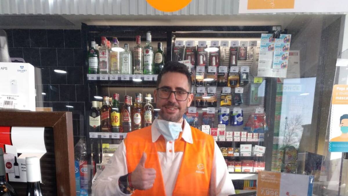 Pasamos un día con Pepón, gasolinero de profesión