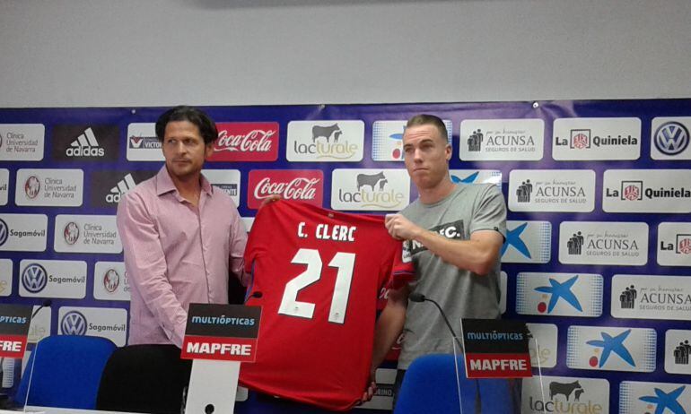 Clerc presentado como nuevo jugador de Osasuna