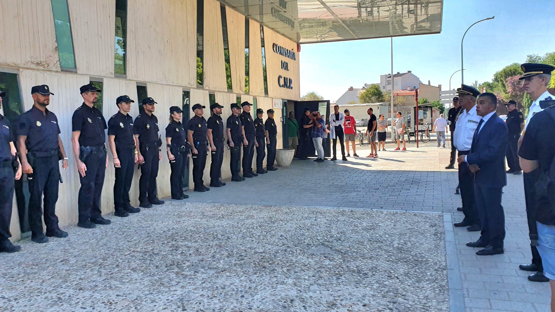 Presentación de los nuevos funcionarios del Cuerpo Nacional de Policía en la Comisaría de Albacete