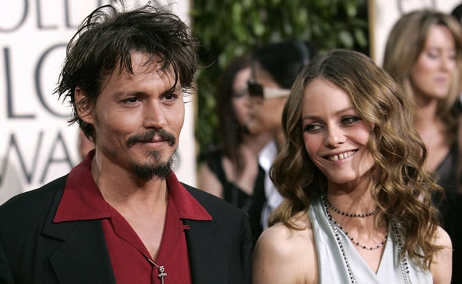 Johnny Depp y Vanessa Paradis, en la gala de los Globos de Oro de 2006