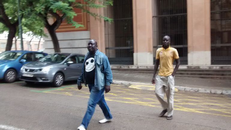 Els dos testimonis que han declarat aquest dimarts dormien a la sala d'estar.