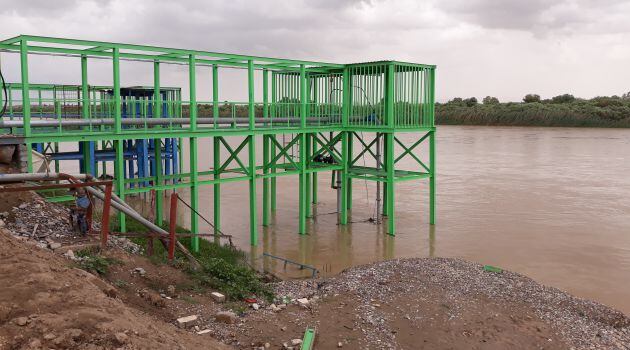 Imágenes de la planta potabilizadora de Al Qayara.