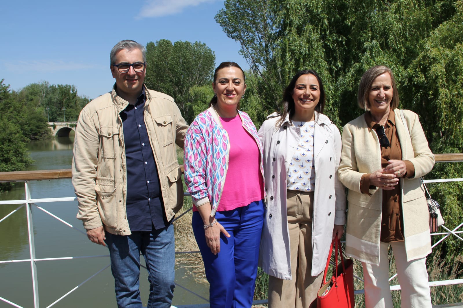 Antonio Casas, Virginia Barcones, Miriam Andrés y Mª Teresa Lafuente en Palencia