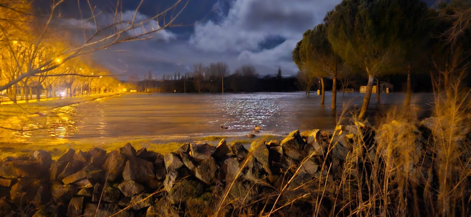 Así estaban los aledaños del parque de El Soto hace unos días cuando durante unas horas se activó el CECOPI