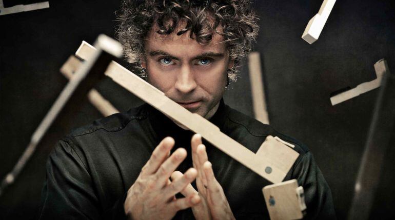 É un dos pianistas máis capaces, conscientes e equilibrados que existen no circuito, así como unha referencia xeracional en relación aos compositores románticos.