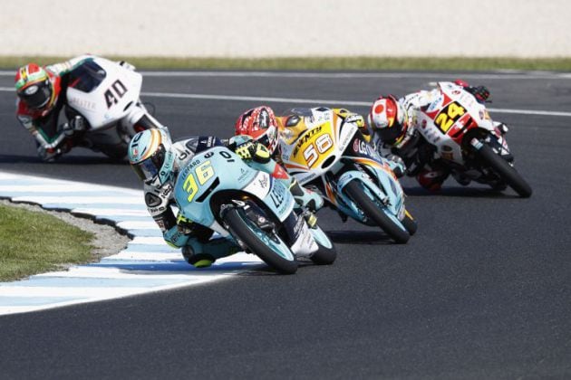 Joan Mir liderando en los libres de Phillip Island