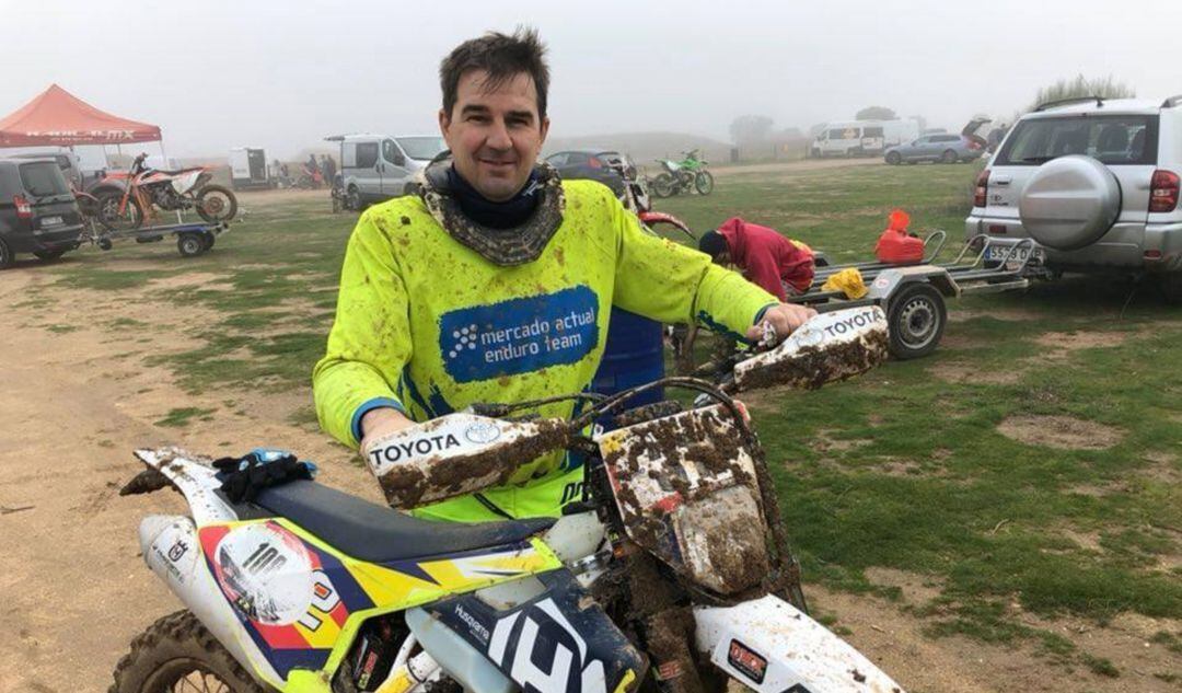 Será su primera participación como piloto en el Dakar