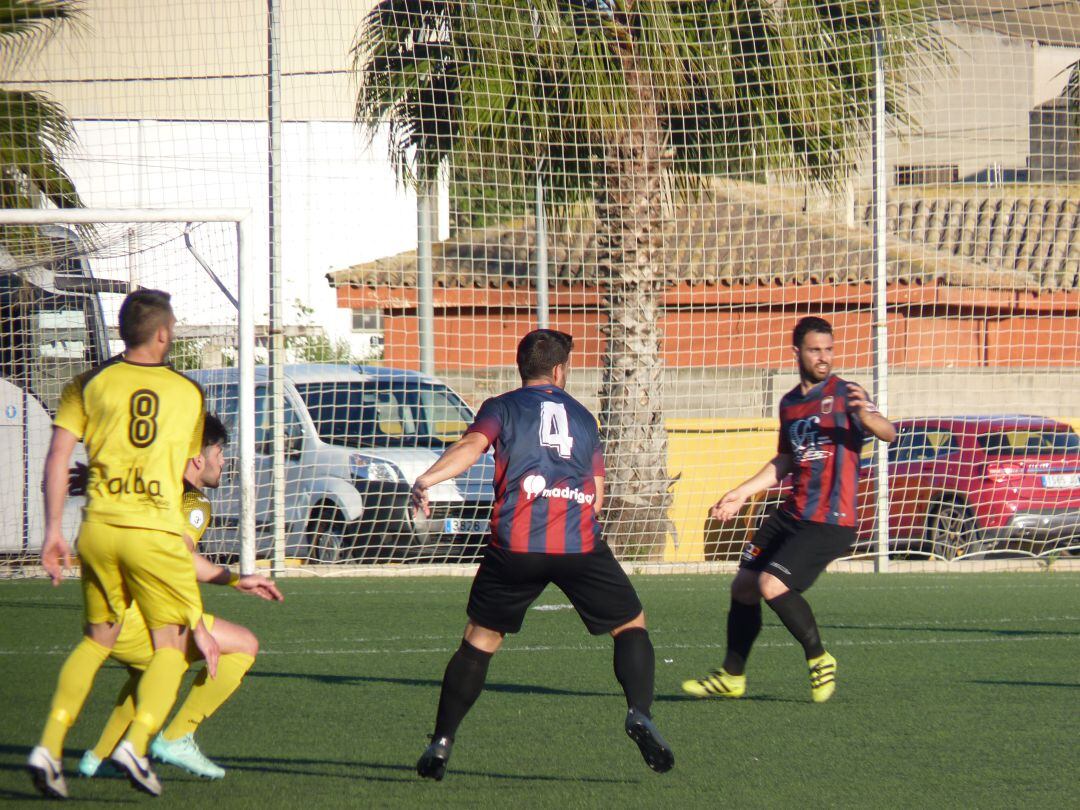 Al Eldense se le hace largo el último tramo liguero