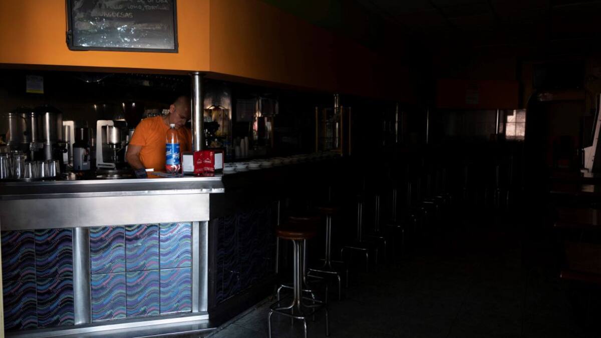 Recuperada la totalidad del suministro eléctrico en Tenerife nueve horas después del cero energético