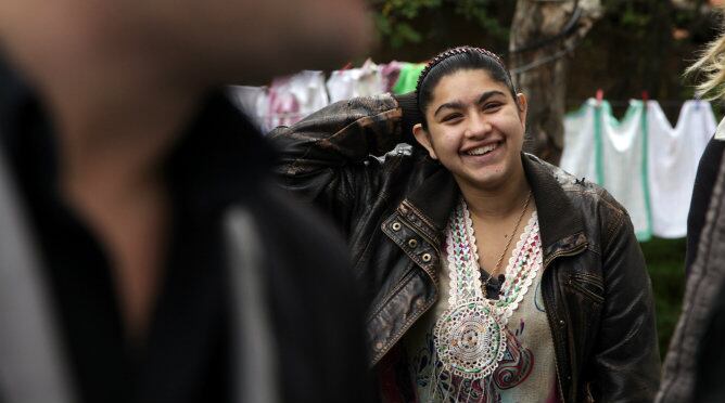 Leonarda Dibrani, la joven de 15 años que fue expulsada por el Gobierno francés