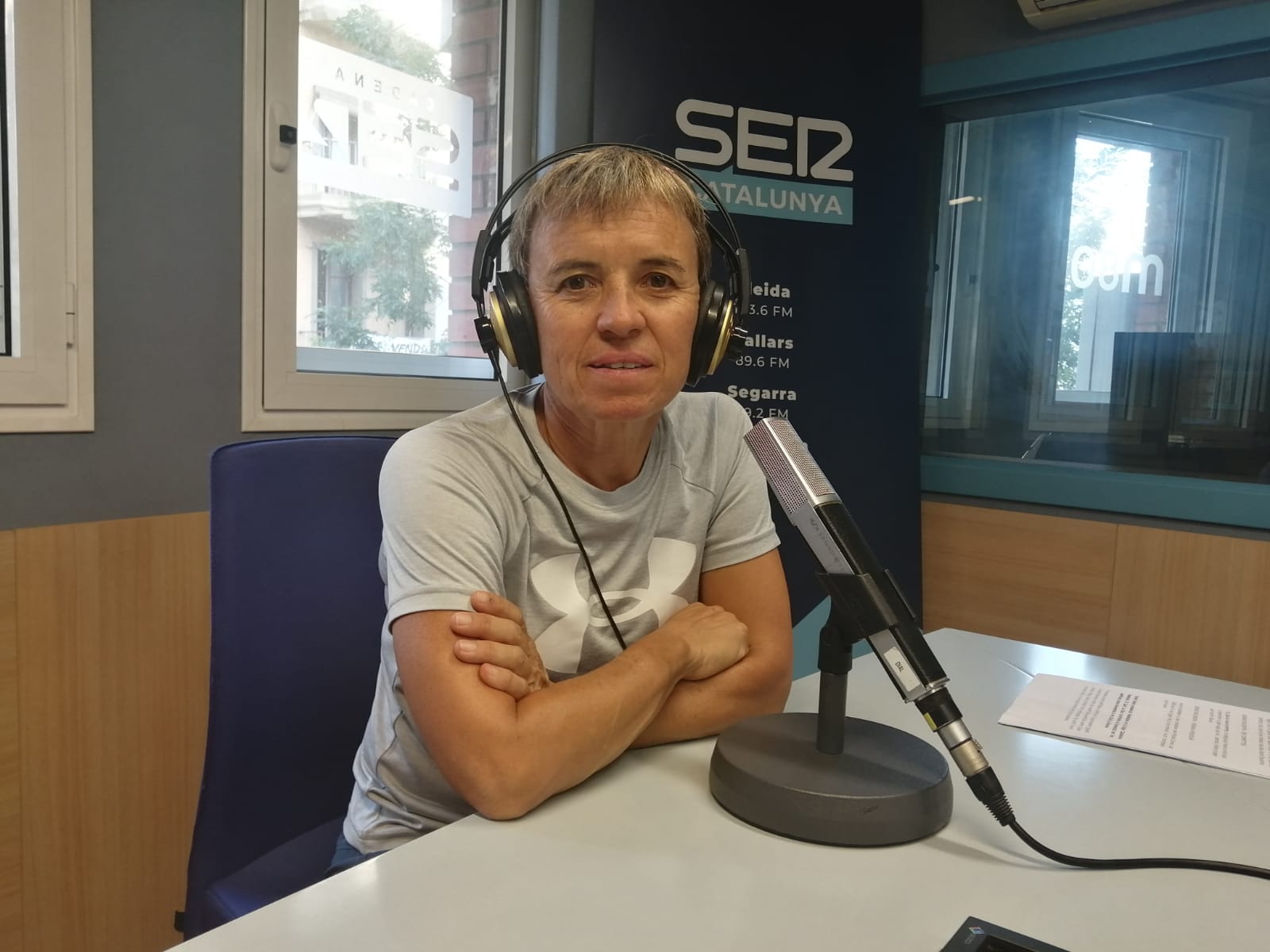 Un moment de l'entrevista a Ràdio Lleida a l'Anna Fillat. Foto: Ràdio Lleida.