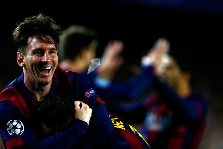 Messi celebra uno de los goles marcados al Bayern en el Camp Nou