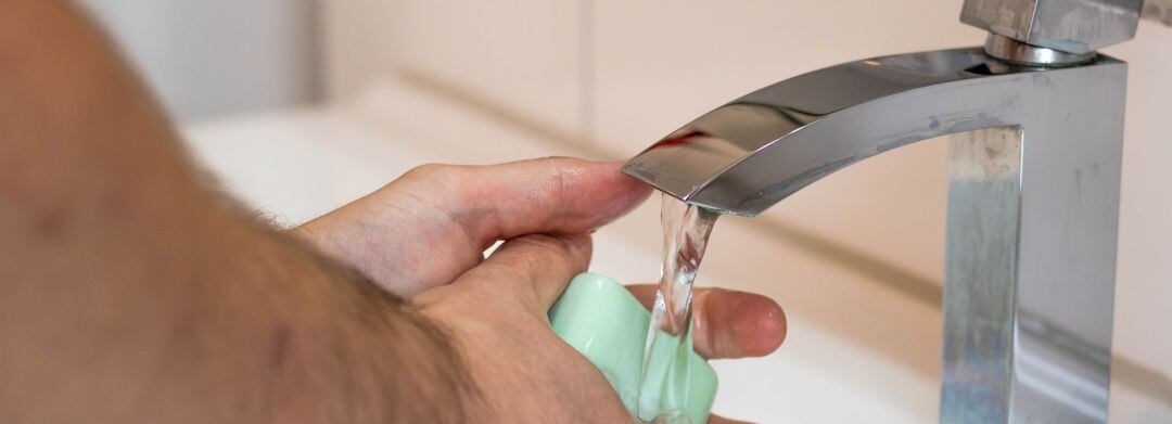 Grifo de agua. Foto de recurso