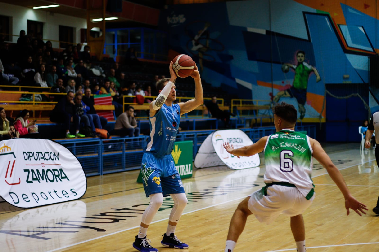 Persson lanza un triple