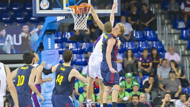 El partido entre el Barcelona y el Unicaja