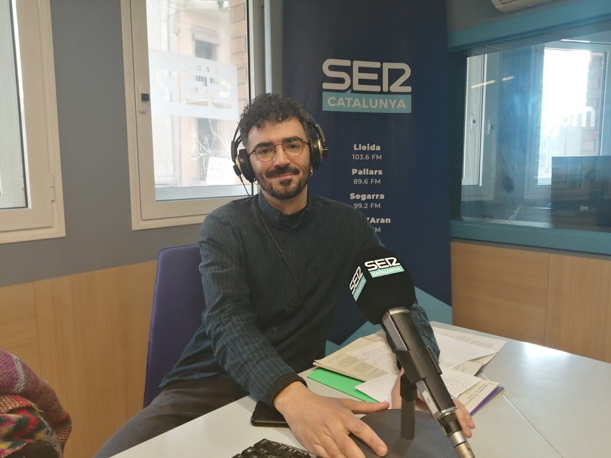 Un moment de l'entrevista al director del Centre d'Art la Panera de Lleida, Christian Alonso.