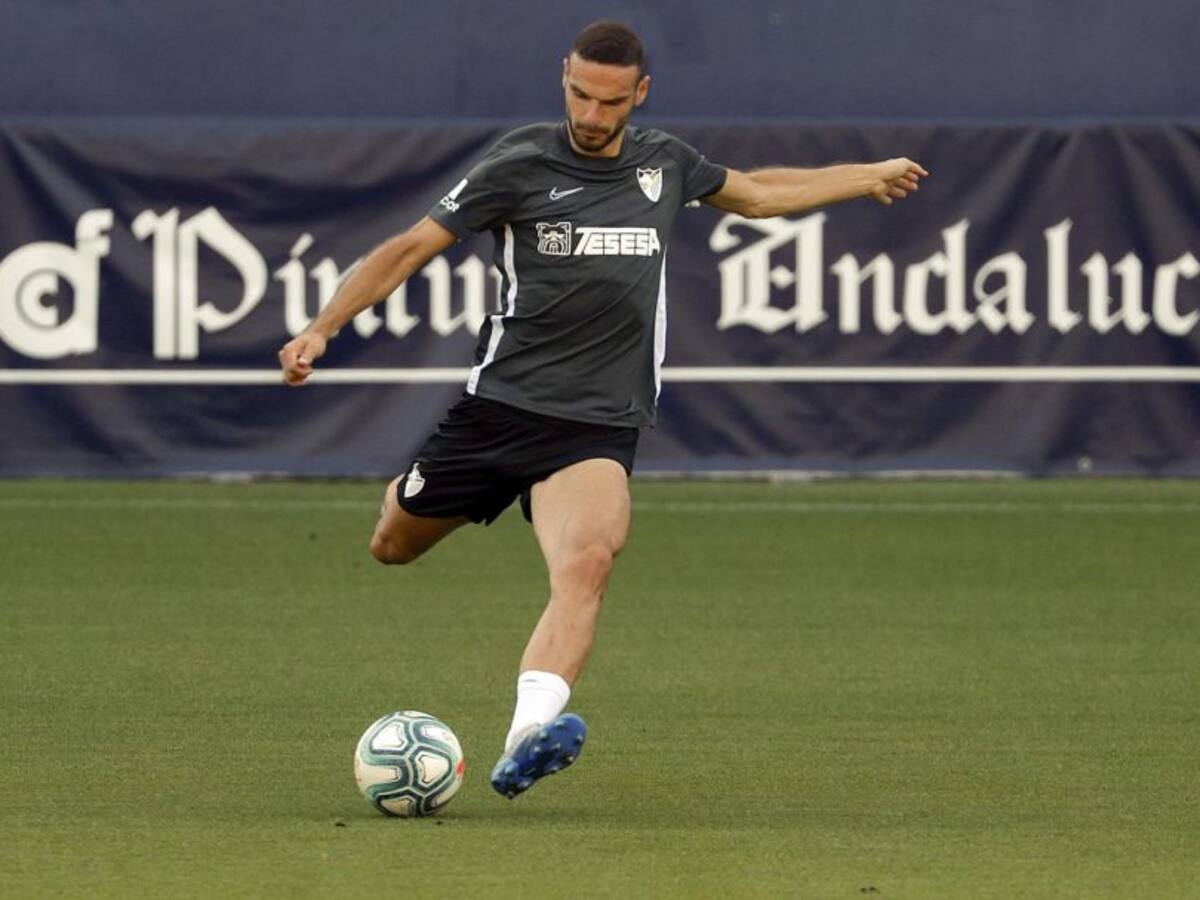 Lombán prorroga su contrato hasta el final de la temporada