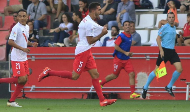 El Sevilla Atlético celebra un gol esta temporada