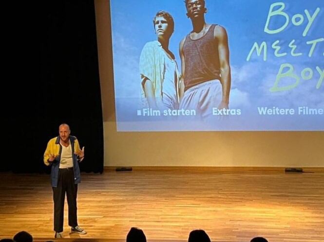 Daniel Sánchez López el estreno de Boy meets boy, su primera película, durante el primer Festival de Cine LGTBI de Tomelloso