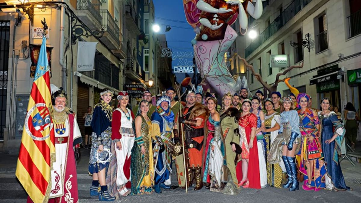 Premio Cultura Popular y Tradiciones para la Asociación de Moros y Cristianos de Crevillent