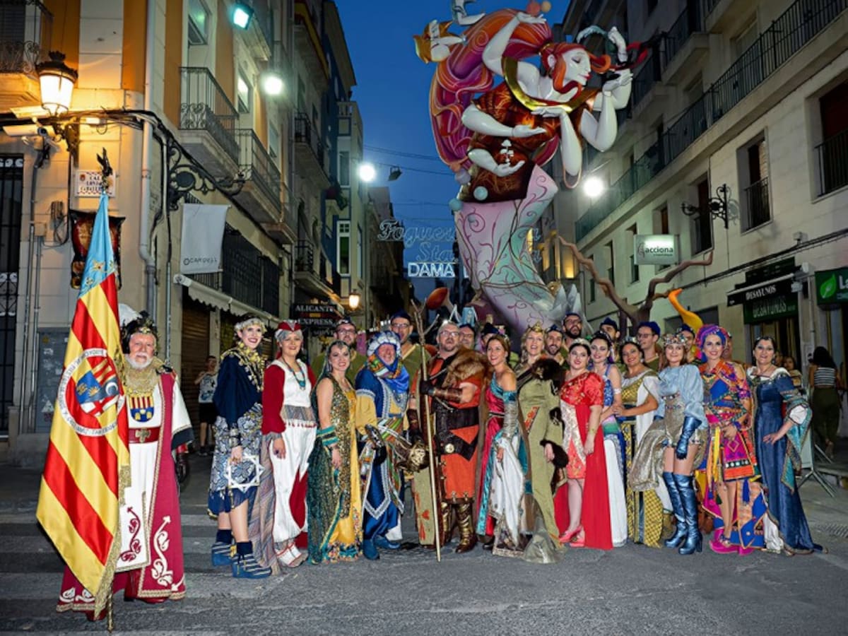Premio Cultura Popular y Tradiciones para la Asociación de Moros y Cristianos de Crevillent