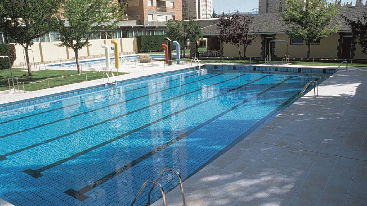 Abren las piscinas de la Ciudad Deportiva y Ruiseñor