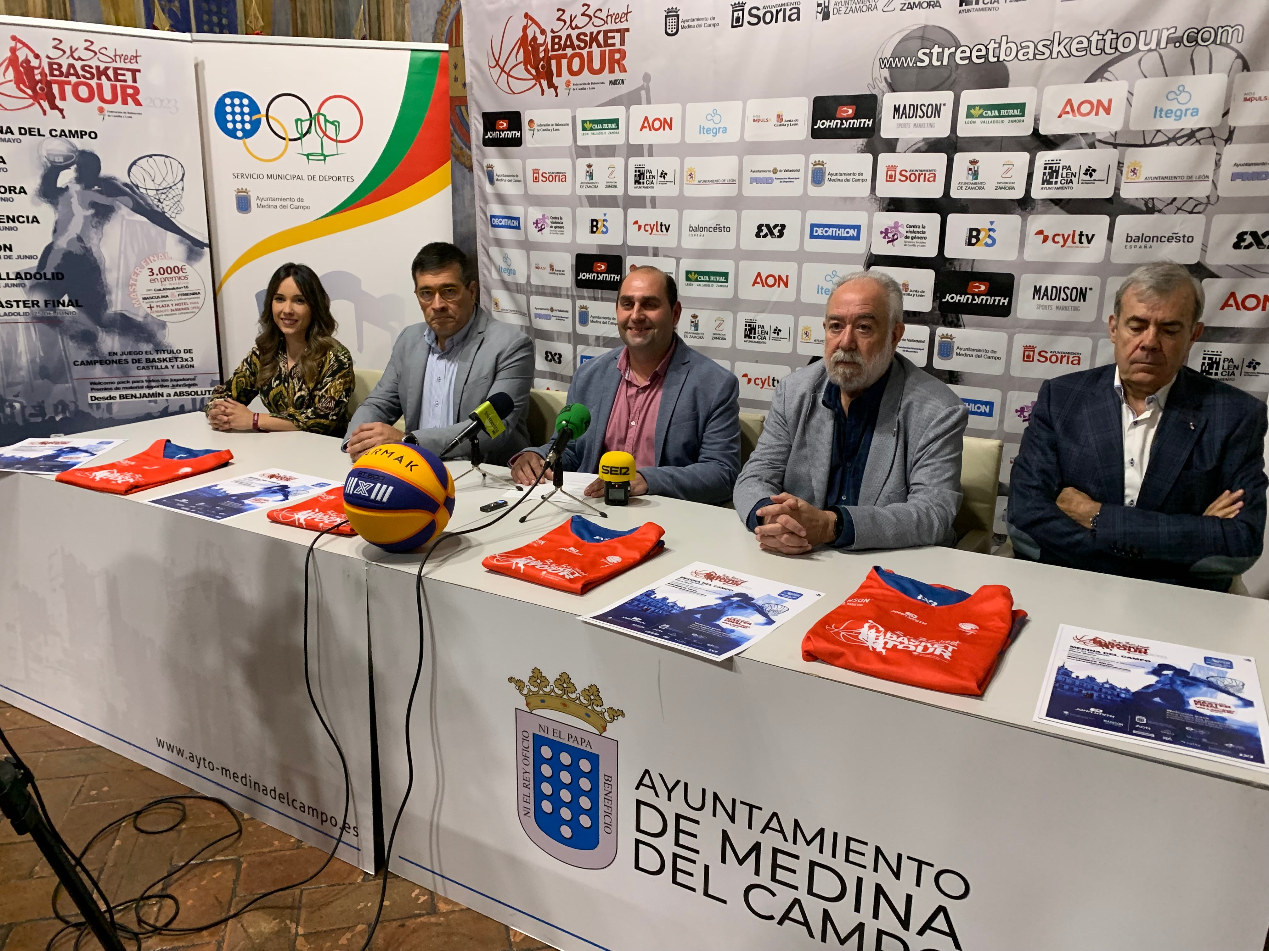 Sponsor, Ayuntamiento y Federación presentan el 3x3 Street Basket Tour de Medina del Campo