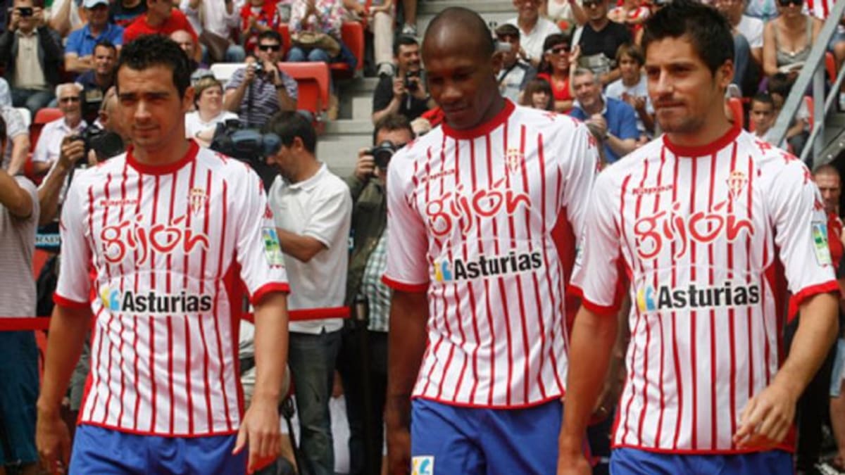 Las jugosas camisetas del Sporting