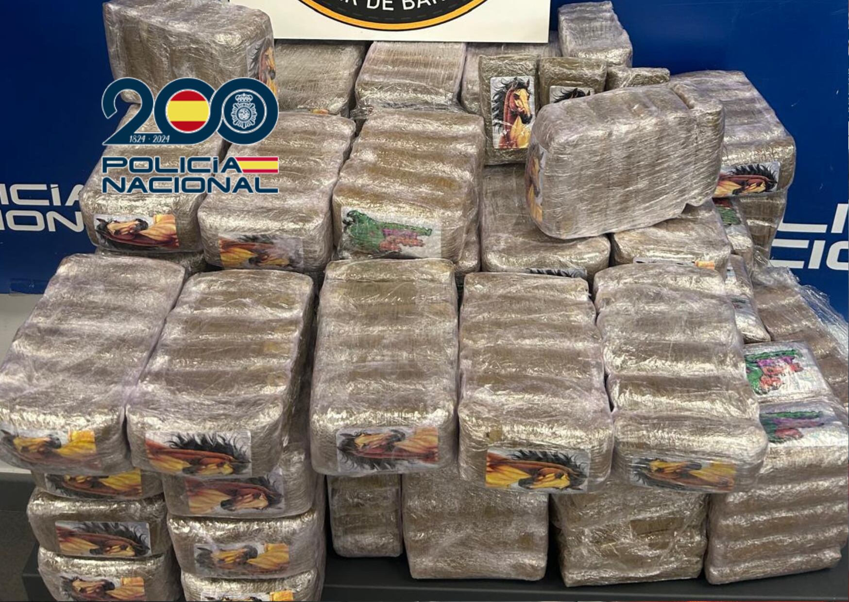 Droga intervenida por los agentes de la Policía Nacional