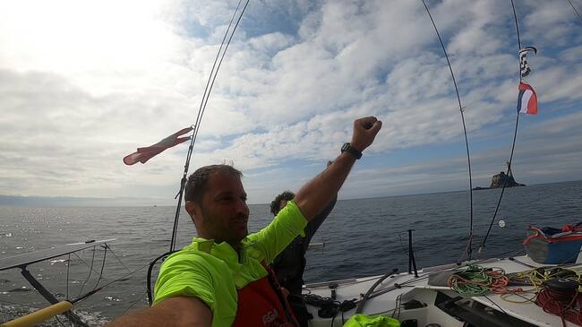 El regatista menorquí va sortir de la Bretanya francesa per anar al sud d'Irlanda i tornar.