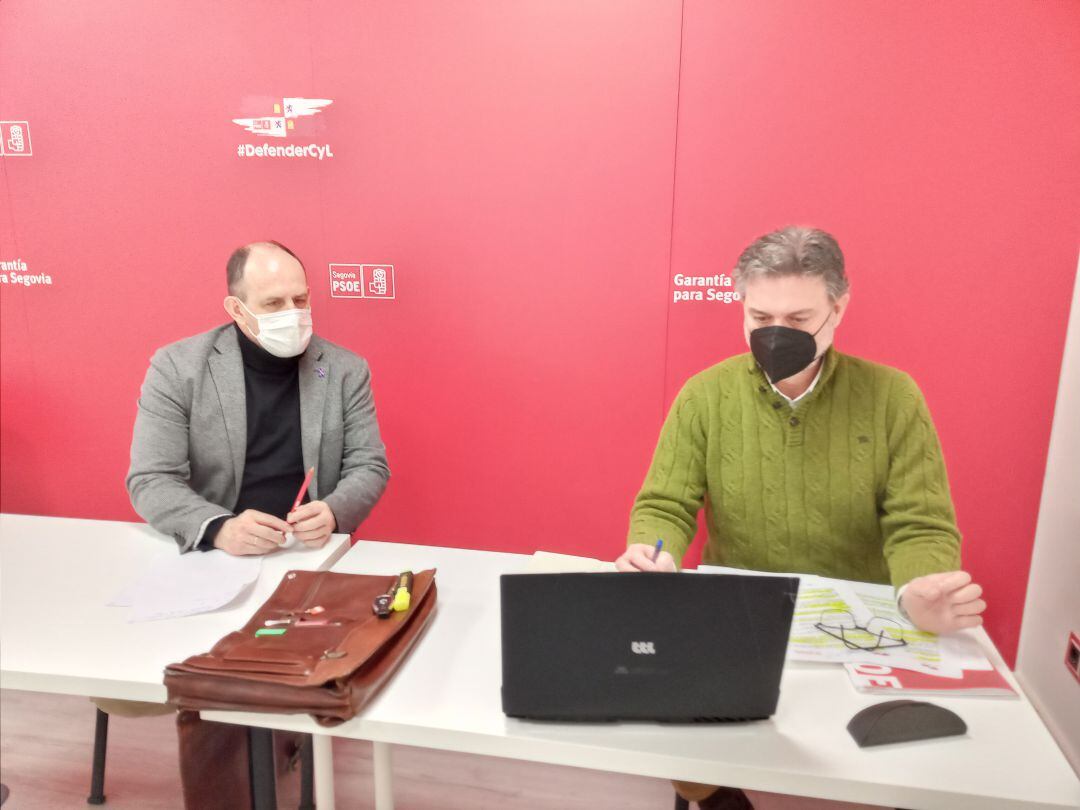 José Luis Aceves y José Luis Vázquez, han presentado la propuesta socialista de ayudas al sector de la cultura