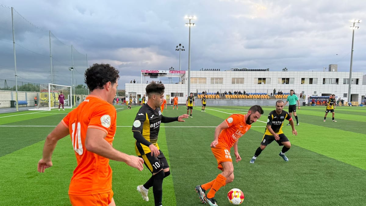 El Atzeneta cae ante el líder y cierra la primera vuelta en puestos de descenso