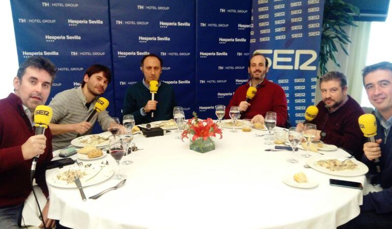 De izquierda a derecha, Florencio Ordóñez, Miguel Ángel Chazarri, santi Ortega, Ramón Román, Fran Ronquillo y Manolo Aguilar