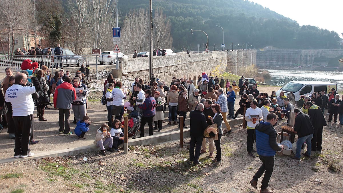 Jesús Montero, de la Plataforma Cabezón con su Puente, denuncia que han sido apartados de las conversaciones sobre la nueva infraestructura