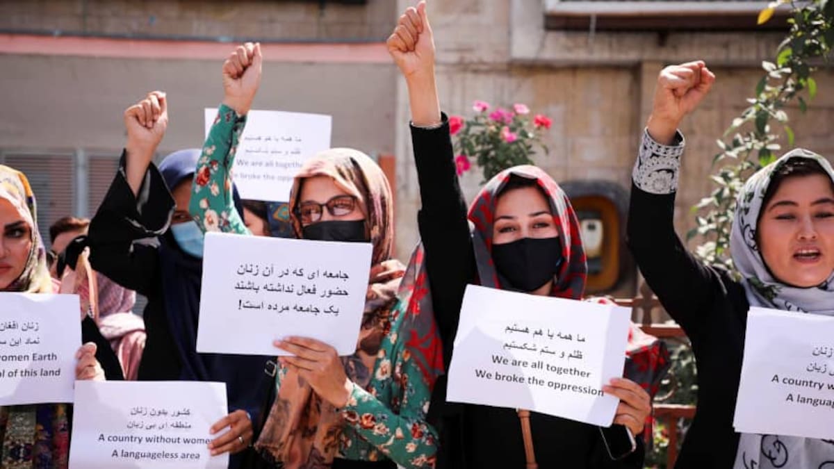 Sororidad ante el apartheid de género de los talibanes