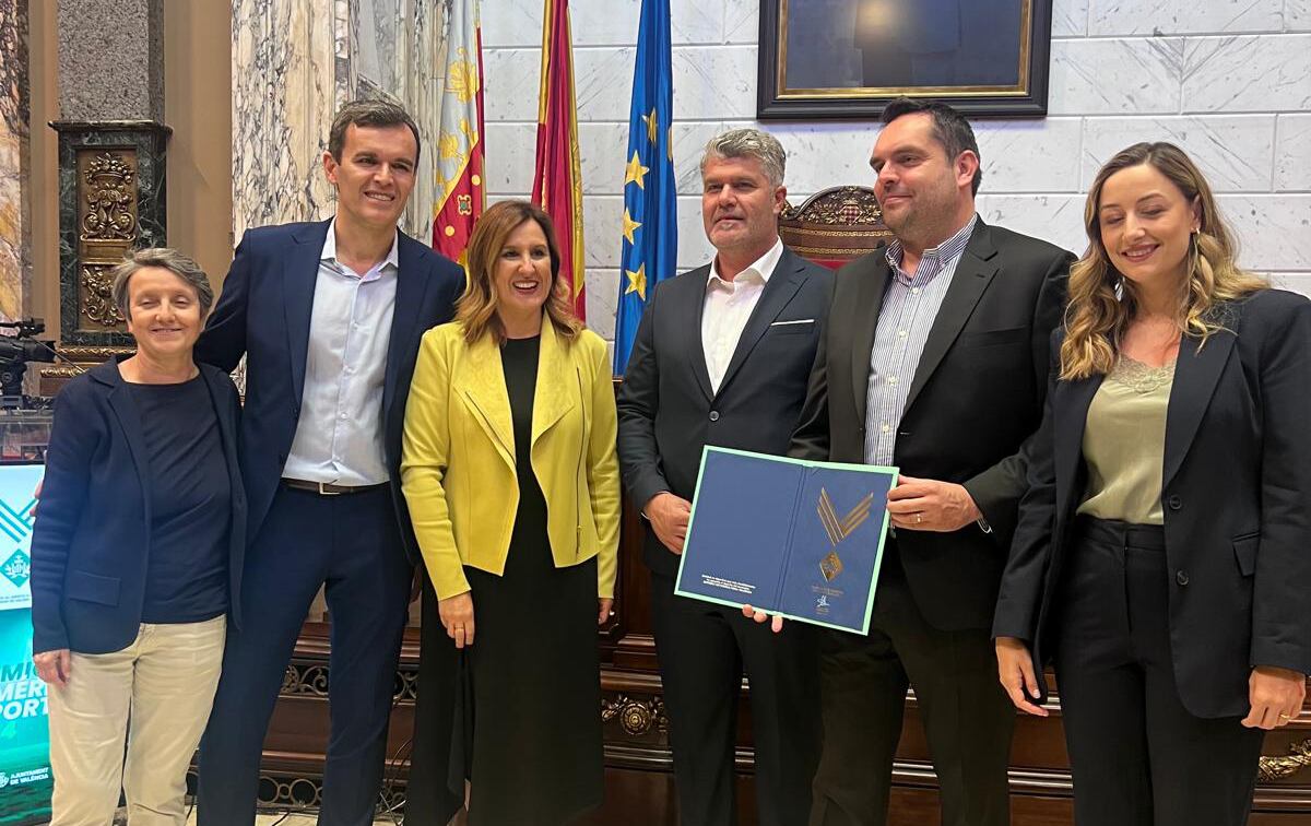 FibraValencia, premiada por su compromiso con el deporte valenciano