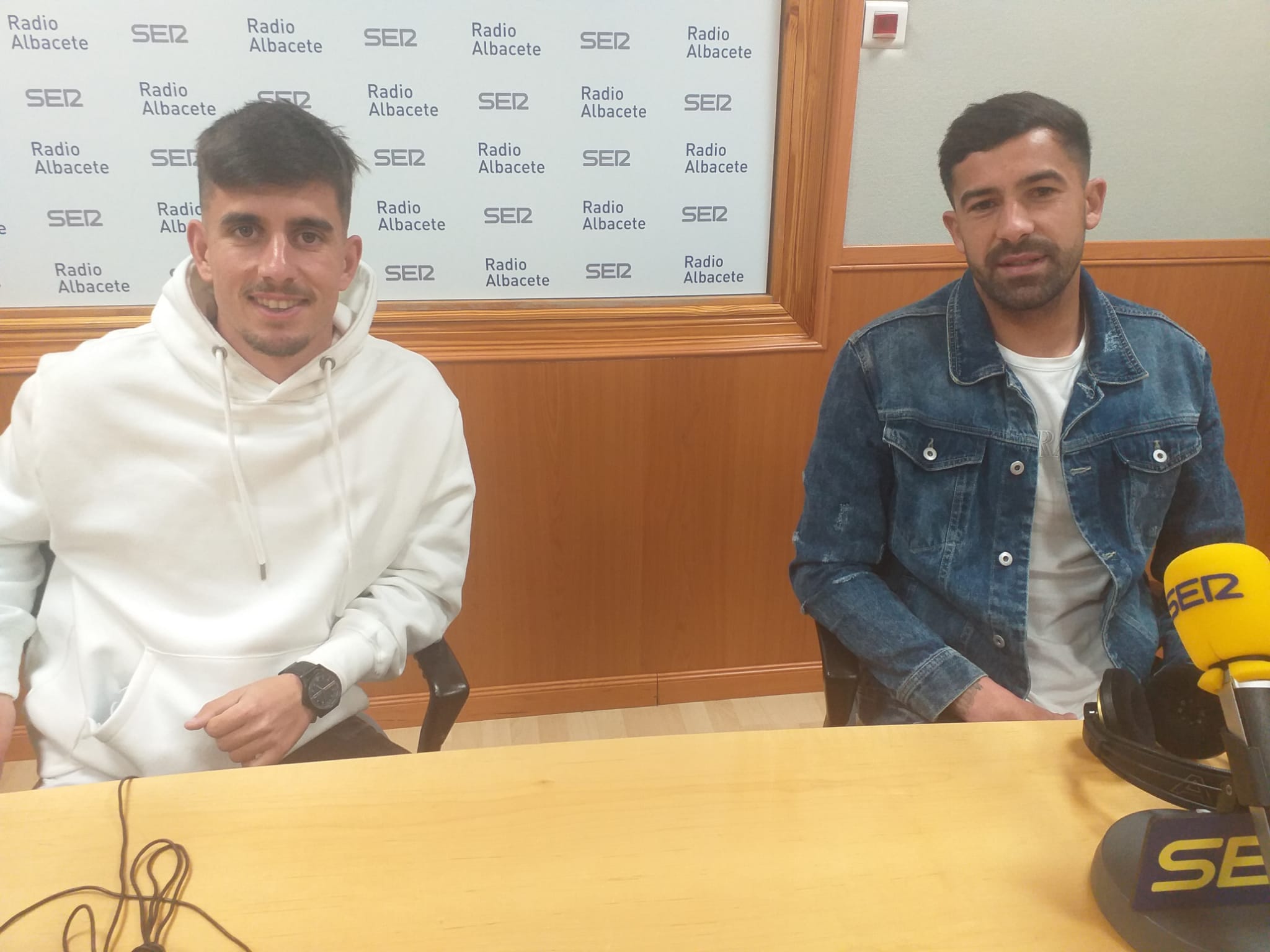 Manu Fuster y Alberto Jiménez en Radio Albacete