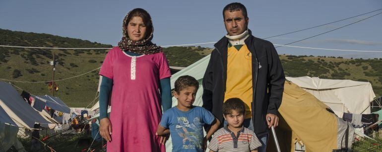 Mudaf y Ahmed con sus padres