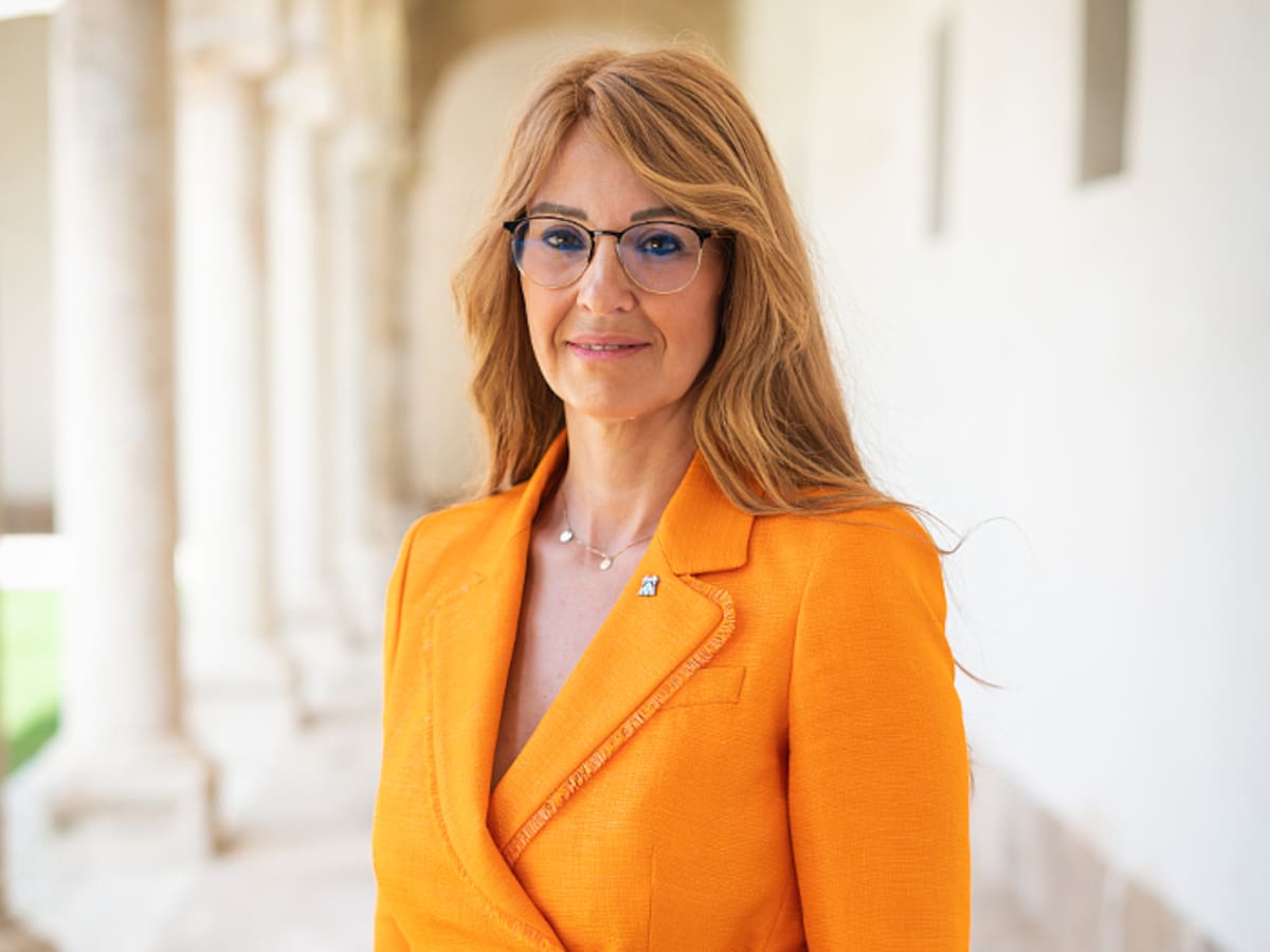 María Sarabia competirá en las elecciones al Rectorado de la Universidad de Alcalá