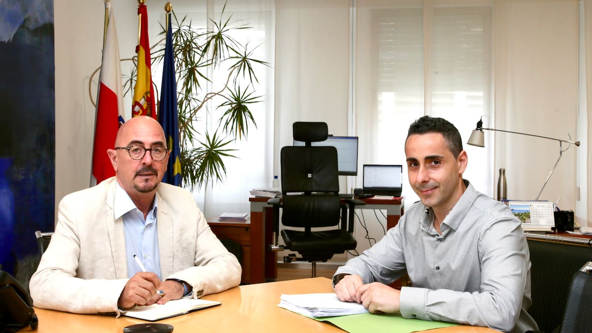 Salud estudiará la creación de la categoría de dietista nutricionista en el sistema público sanitario de Cantabria