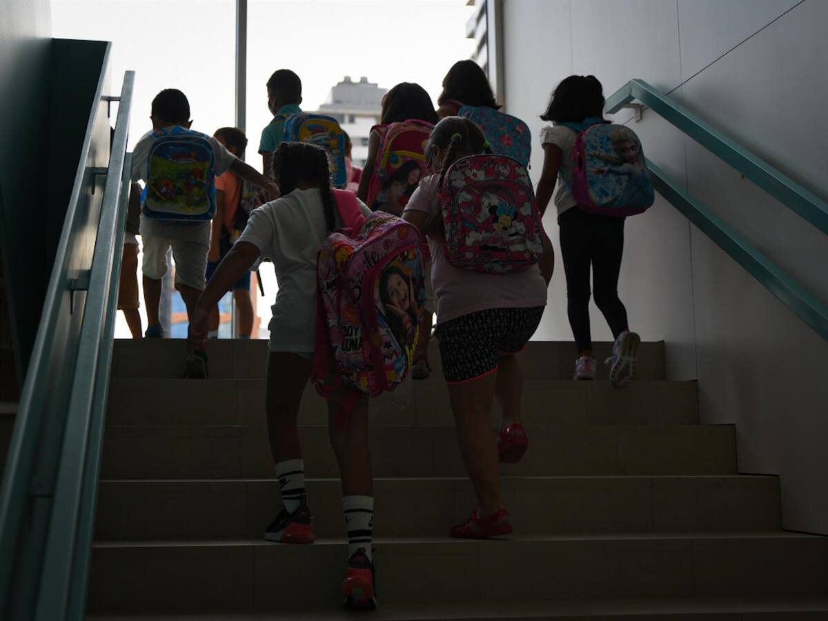 Educación “pisa el acelerador” para sacar adelante el proceso de escolarización (10/03/2024)