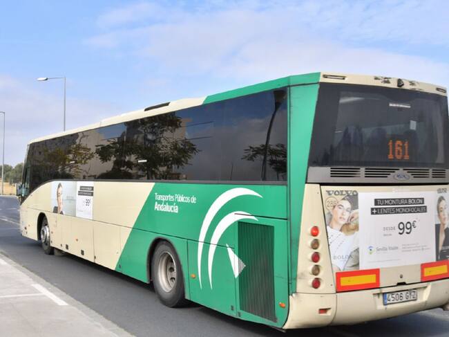 Un autobús del Consorcio Metropolitano de Transportes.
