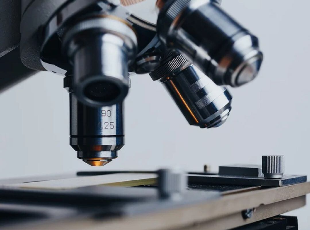 Microscopio, un arma contra el coronavirus