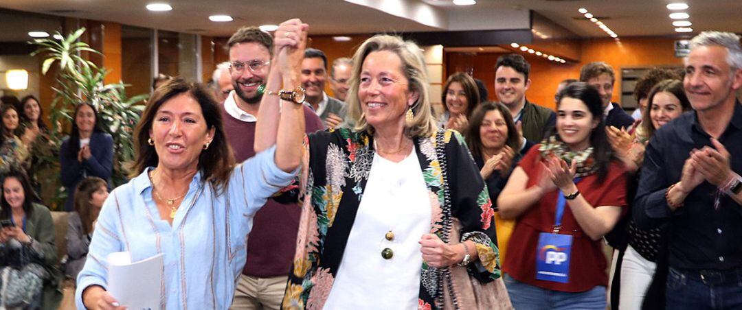 Beatriz Mato y Rosa Gallego en la noche electoral