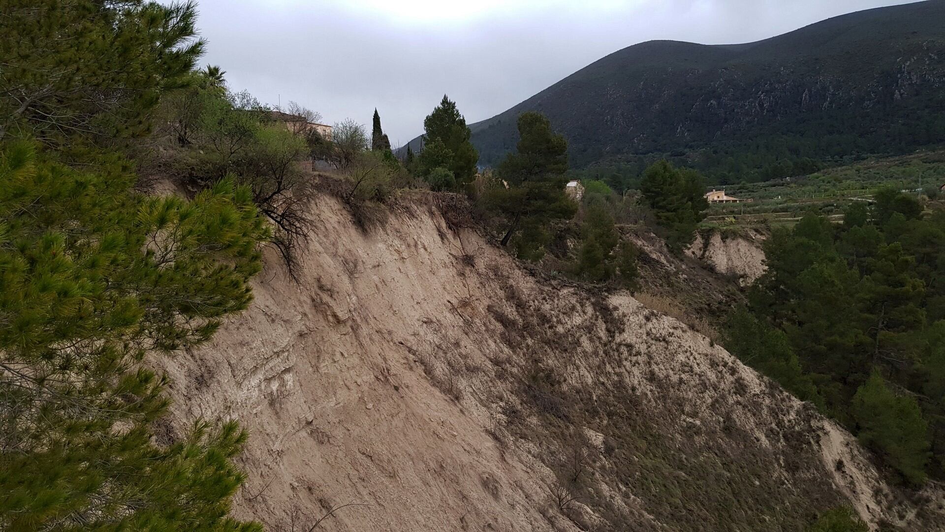 Una imagen de la erosión en el Barranc de Caraita, muy cerca del pueblo.